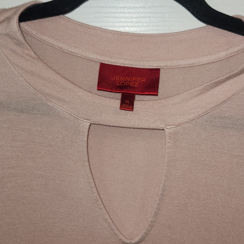 Jennifer Lopez Blush Tunic with Keyhole Neckline - Picture 2 of 5